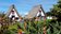 Traditionelle madeirische Häuschen samt Strohdächern in Santana